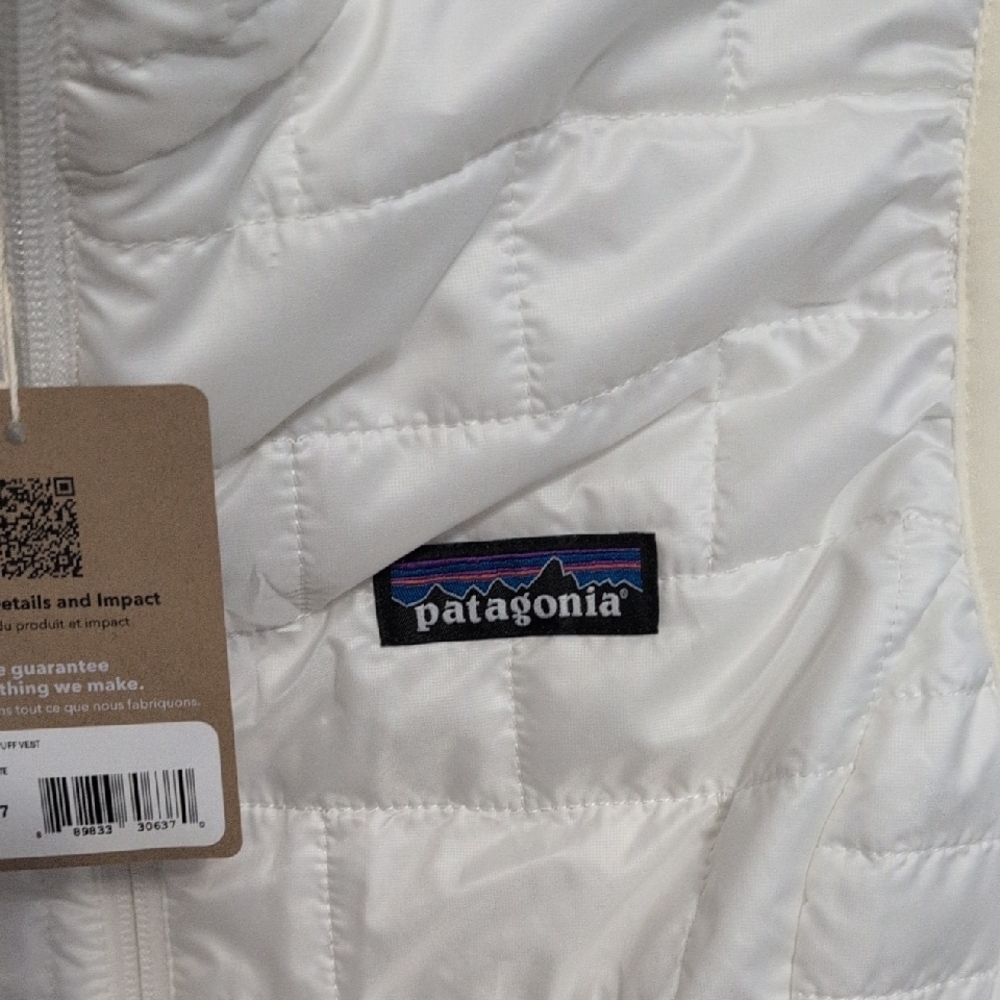 Women's Patagonia White Quilted Vest with SOMOS Embroidery Small - Picture 5 of 7
